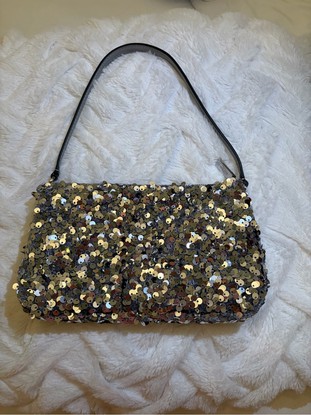 Kate Spade Kiki Sequin Wrislet/ shoulder bag